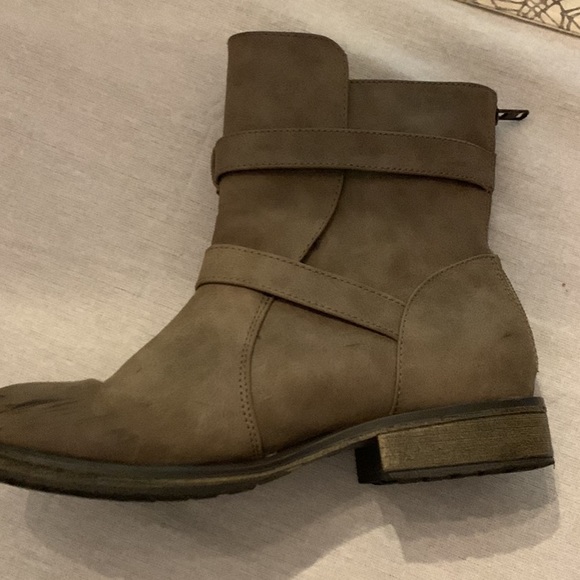 Girls Steve Madden boots - Picture 3 of 3